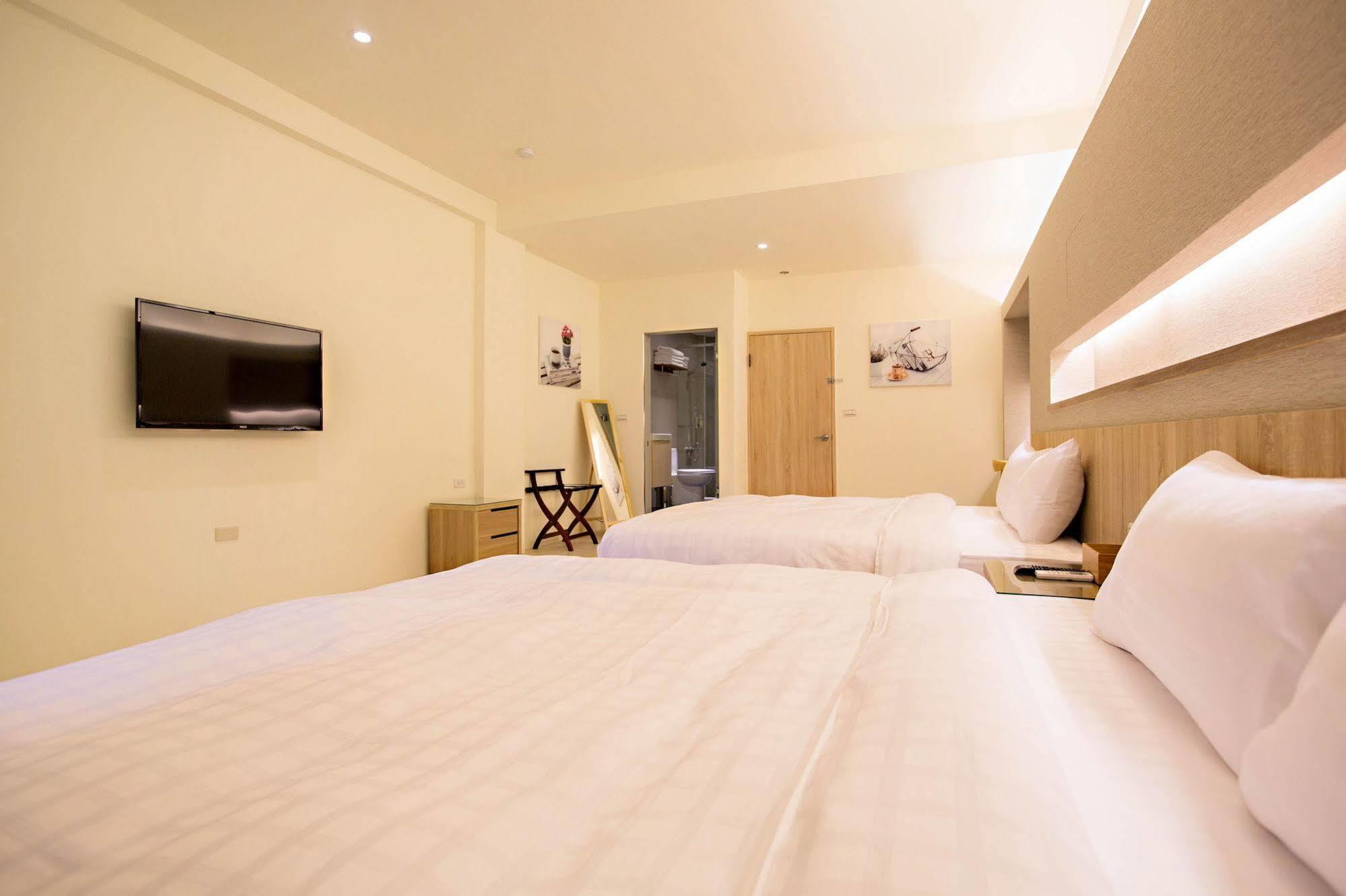 Traveller-Inn Zhongzheng Library Taitung Екстериор снимка